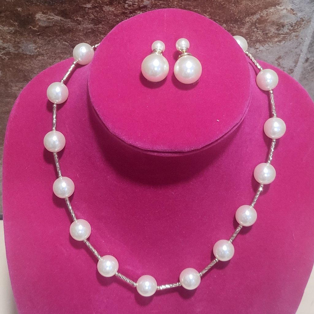 Pearl Necklace And Earring Set Silver Tone